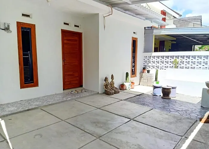 Rindoe Jogja Holiday Home